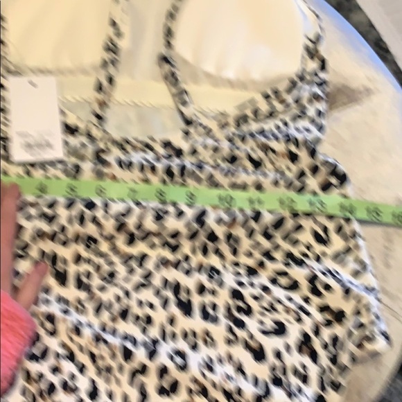 Apt 9 Chita Cream one piece swimsuit, nwt, medium - Picture 7 of 9